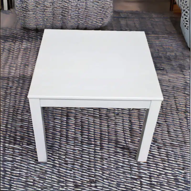 Standard Table White