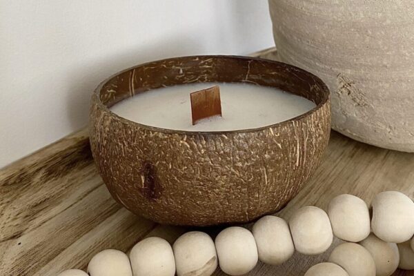 Coconut Candle - Timber Wick
