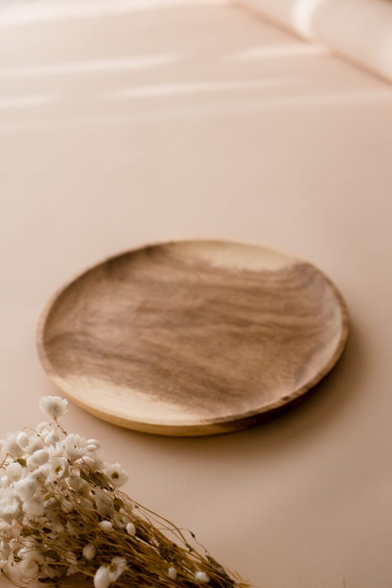 12 Inch Round Wooden Plate - Image 3