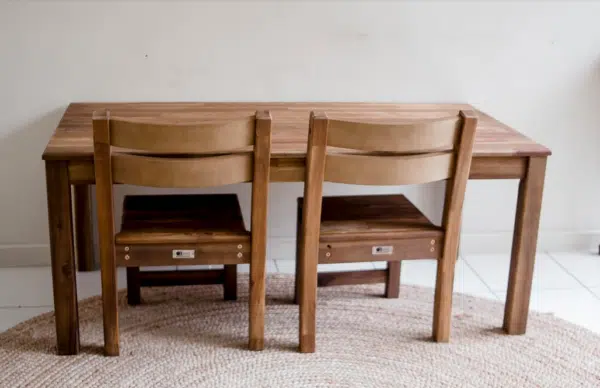 Rectangular table & chairs