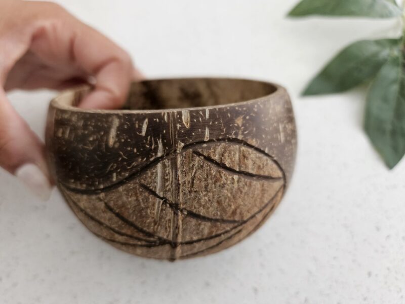 Leaf Patterned Coconut Bowl (Set of 2) - Image 3