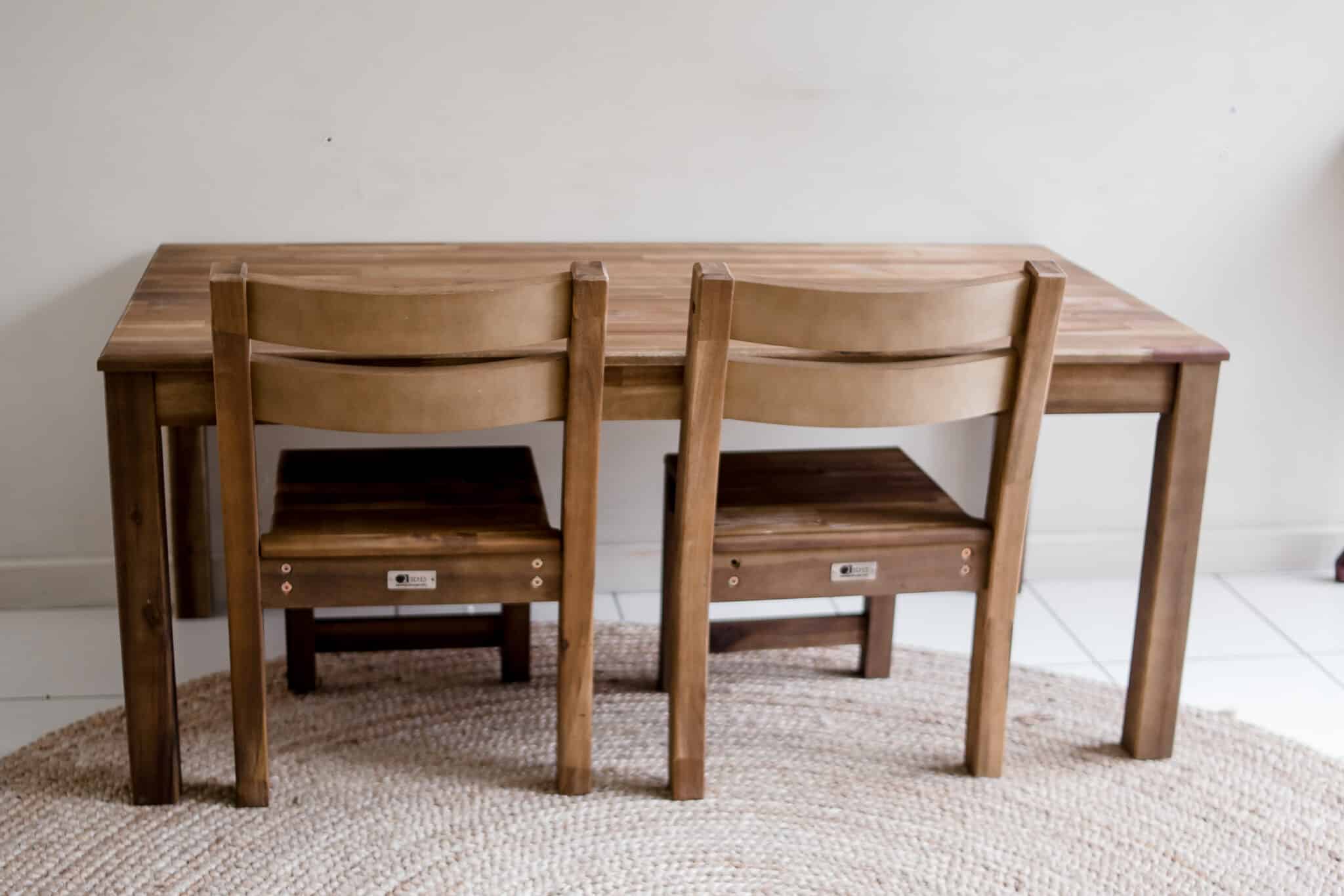 Rectangular table and 2 stacking chairs