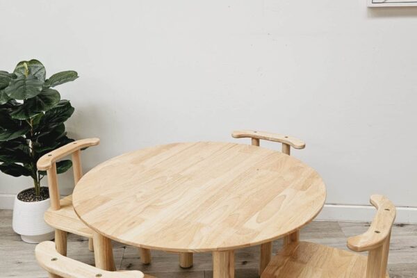 Round table and 4 chairs