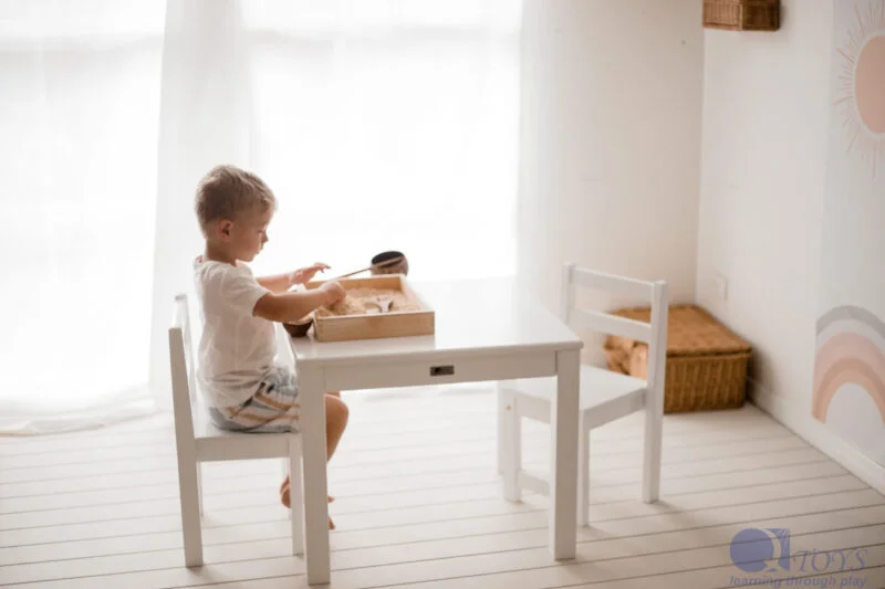 Timber White Table with 2 Standard Chairs - Image 2