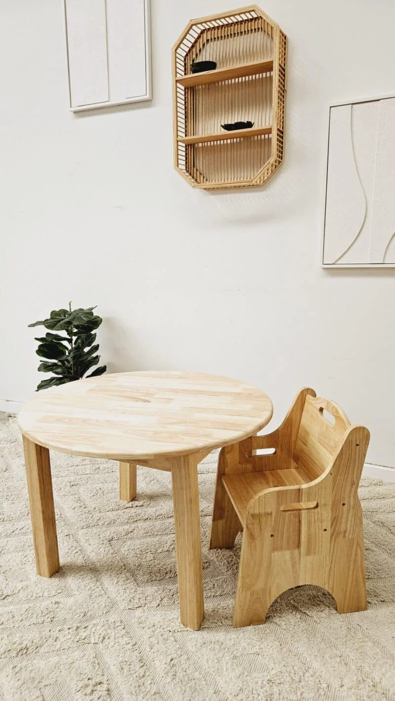 Medium Round Table and 2 Toddler Chairs - Image 4