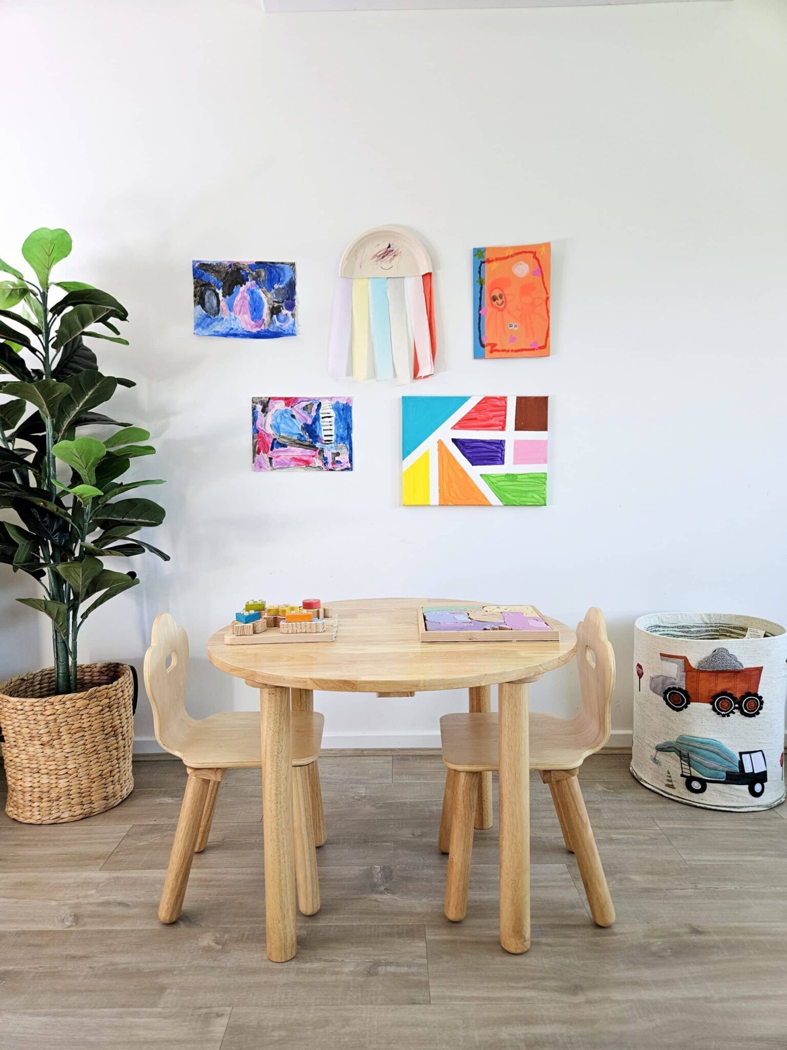 Classic Round Table and 2 Chairs - Image 2