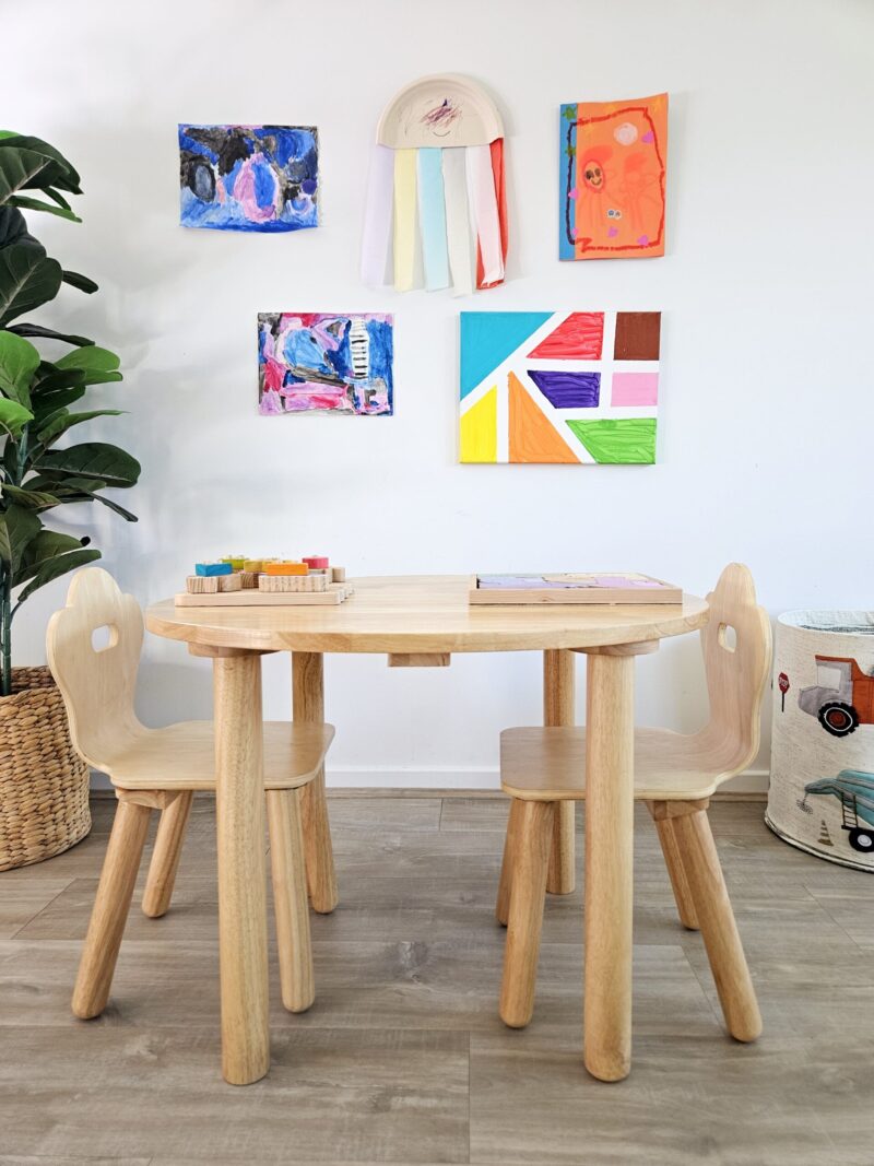 Classic Round Table and 2 Chairs - Image 4