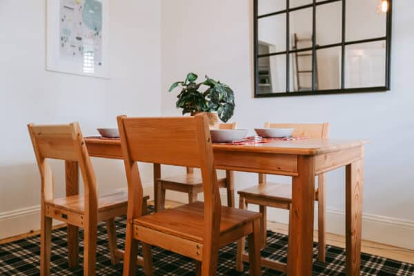 Grange Dining table and 4 Quinn Dining chairs