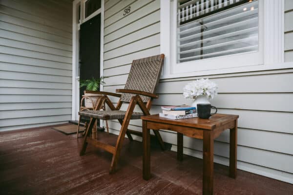 Luxury Wicker Folding Recliner Chair & Side Table Set