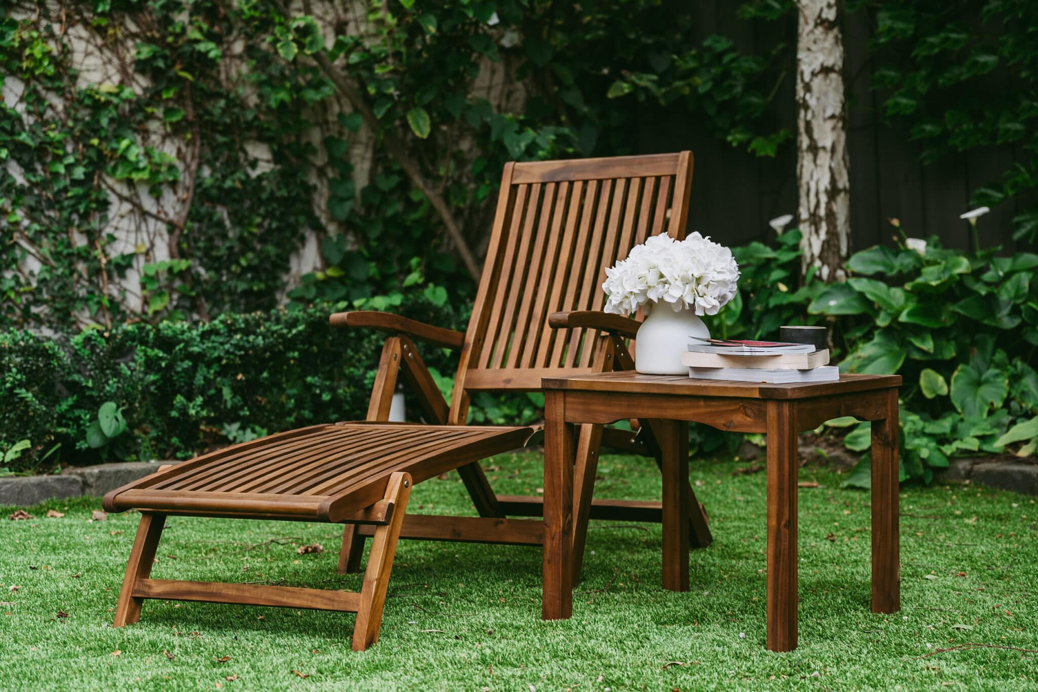 Espanyol Sun Chair and Everton Side Table Set