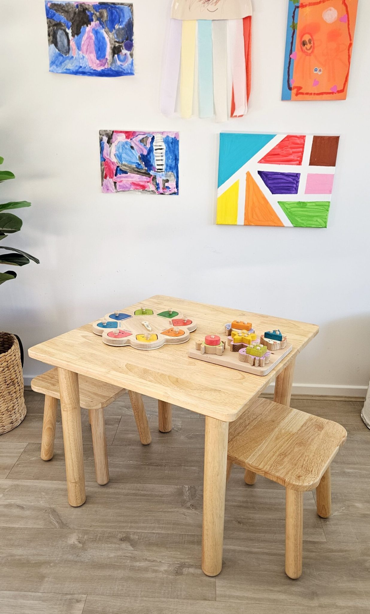 Classic Square Table and 2 Stools
