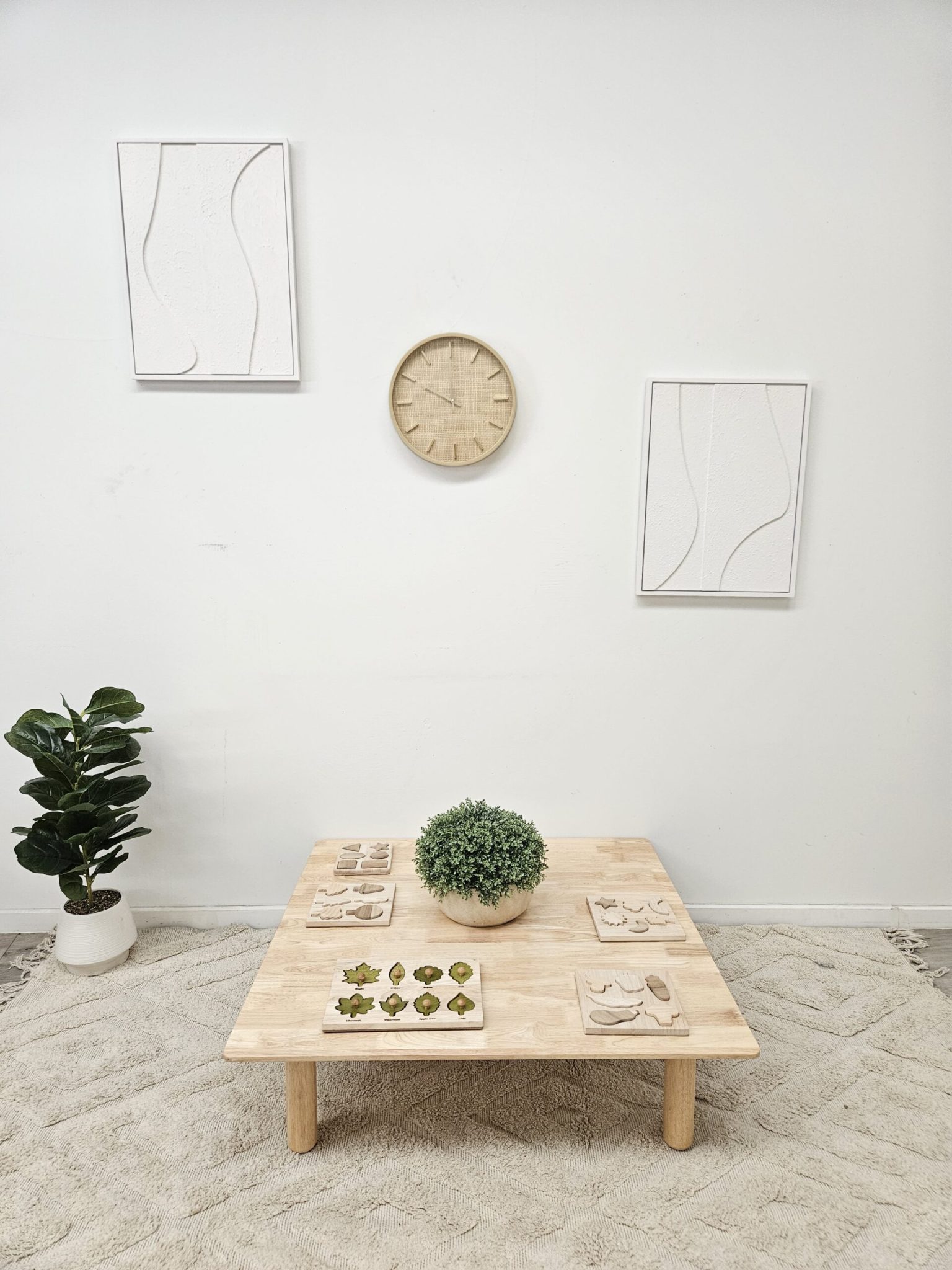 Square low table - Image 2